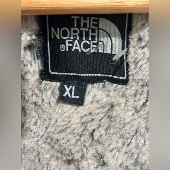 THE NORTH FACE S Fluffy Fleece/Ivory Size:XL - Picture 3 of 11